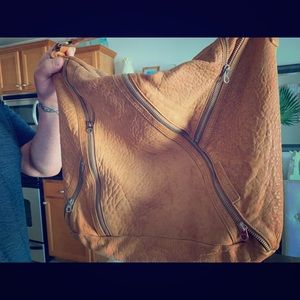 Gorgeous Marc Jacobs Leather Handbag